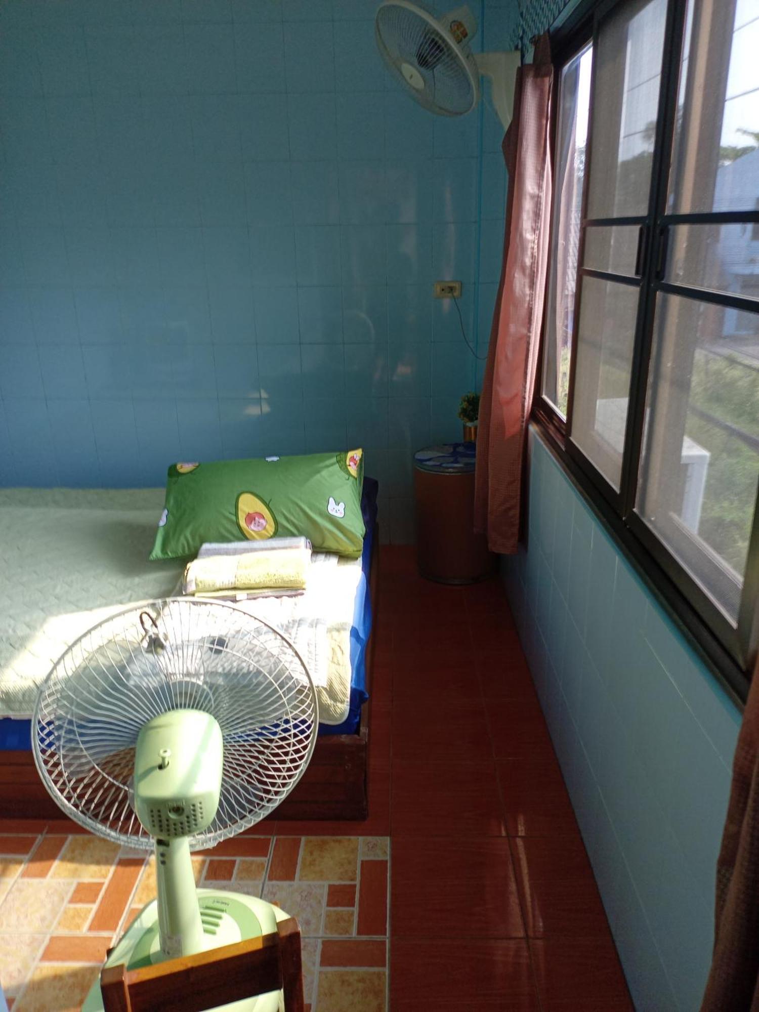 Np Guesthouse Trat Phòng bức ảnh