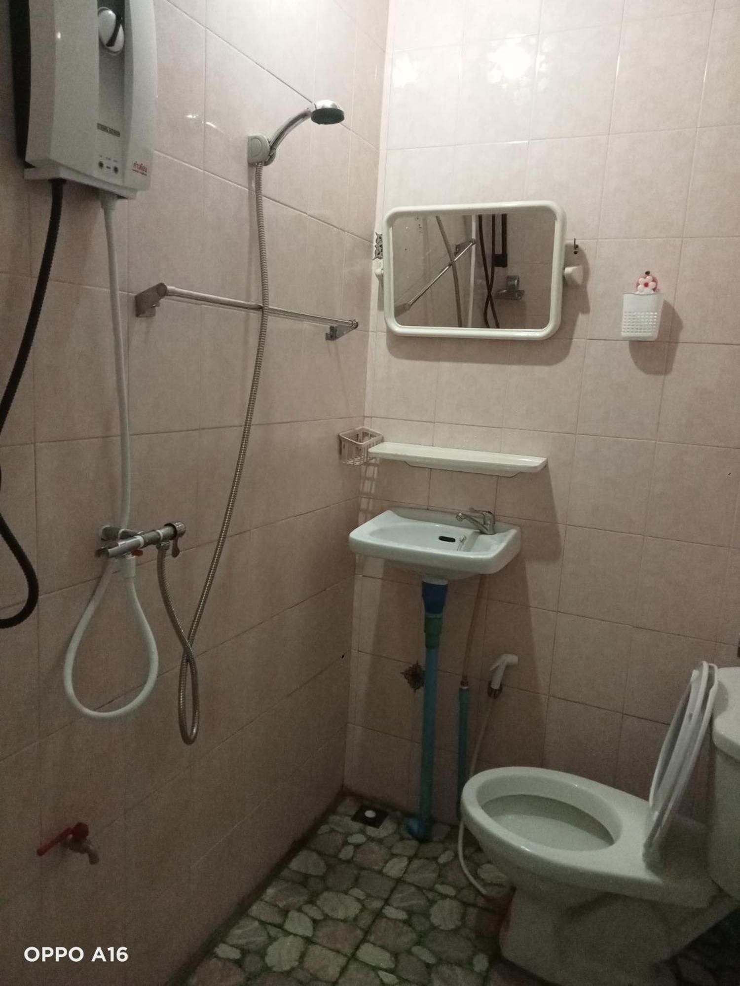 Np Guesthouse Trat Ngoại thất bức ảnh